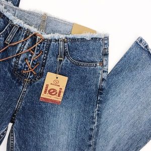 NWT Vintage Y2K L.E.I. Frayed Lace Up Flare Jeans